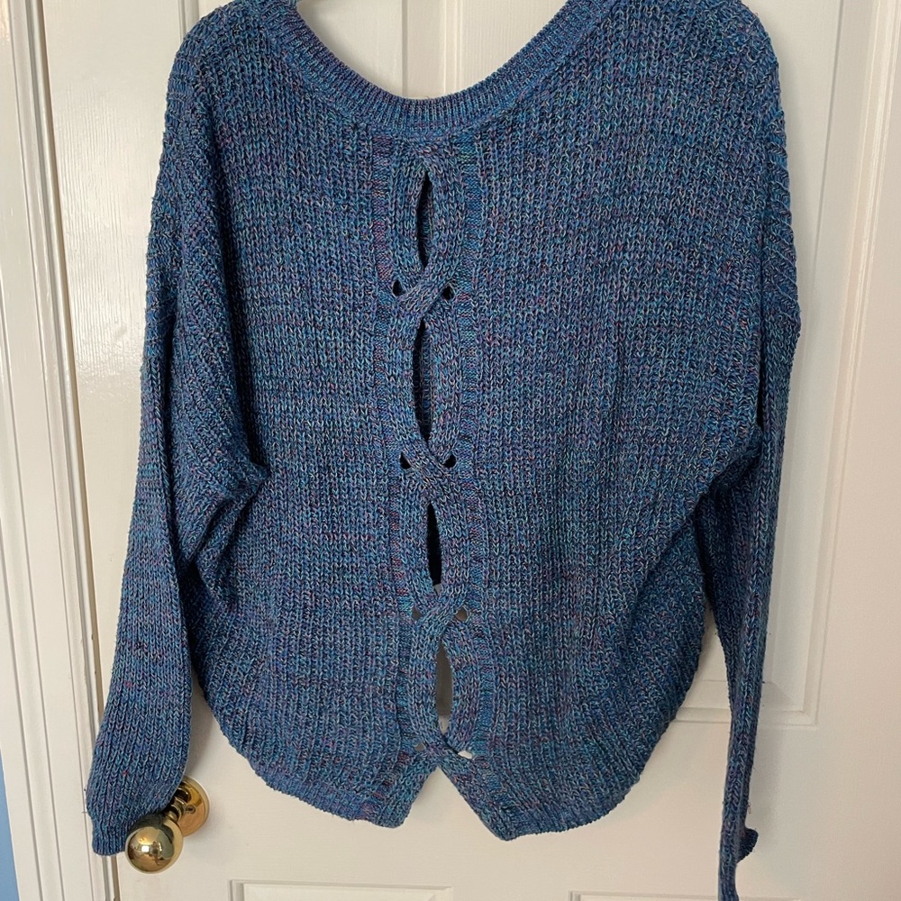 Sweater - Picture 3 of 3